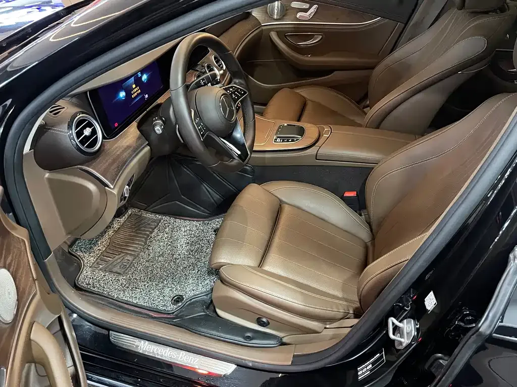 Mercedes-Benz E-Class 2022 из CN, фото 7