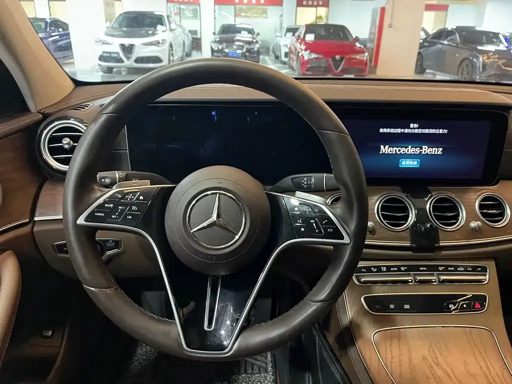 Mercedes-Benz E-Class 2022 из CN, фото 4