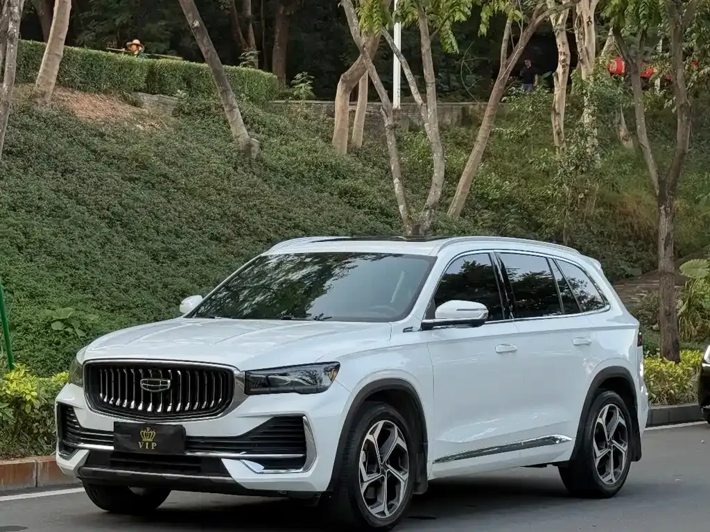 Geely Xingyue L — фото 1