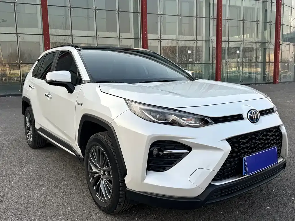 Toyota Wildlander 2023 из CN, фото 7
