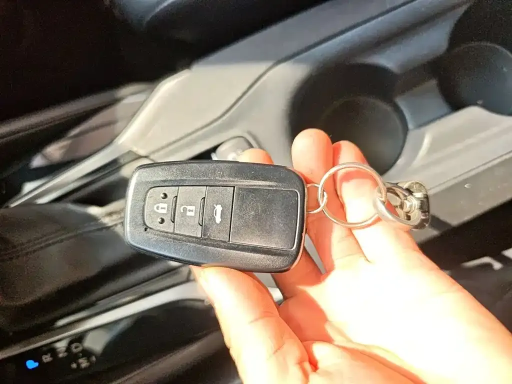 Toyota Levin 2021 из CN, фото 10