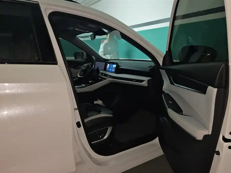 Changan CS75PLUS 2023 из CN, фото 8