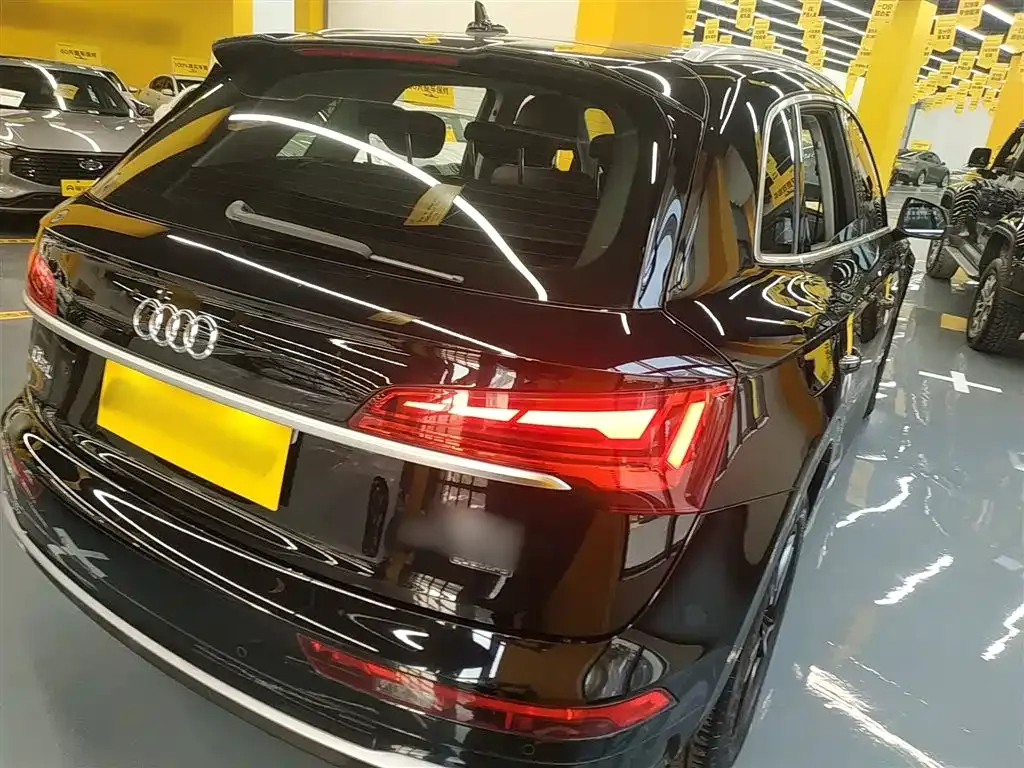 Audi Q5L 2024 из CN, фото 8