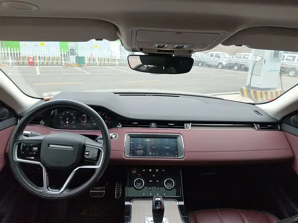 Land Rover Evoque PHEV 2023 из CN, фото 4