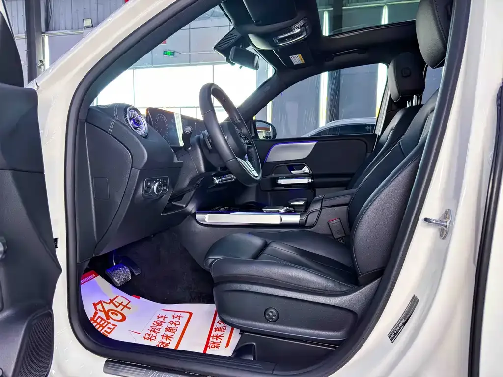 Mercedes-Benz GLB 2023 из CN, фото 8