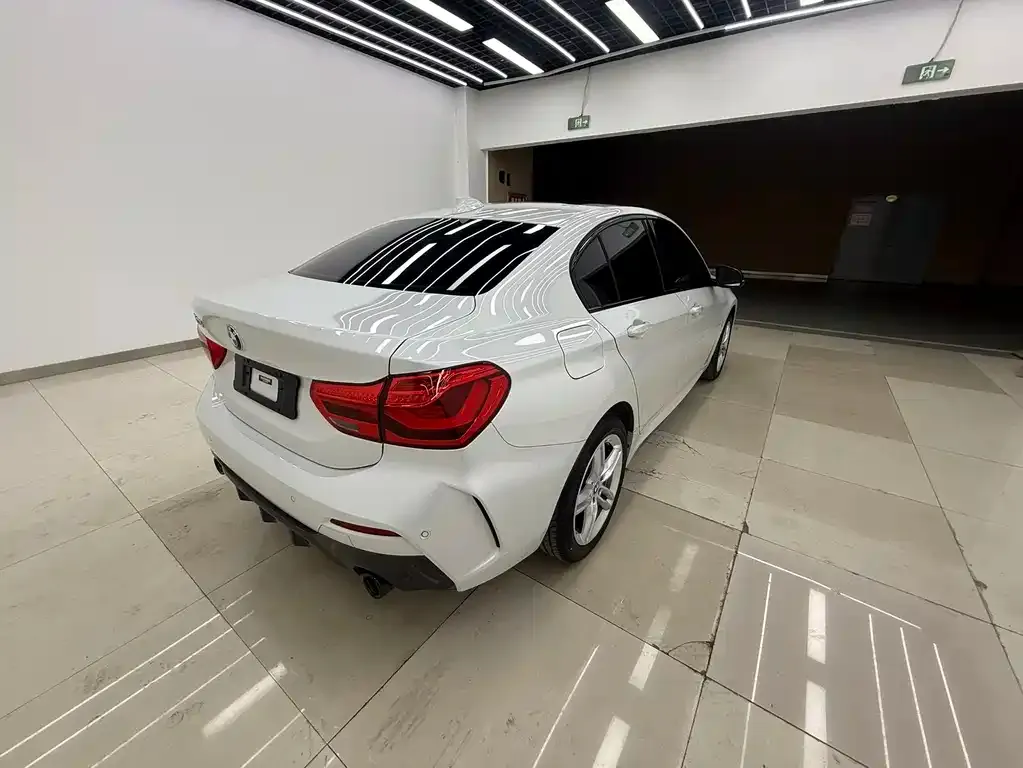 BMW 1 Series — фото 10
