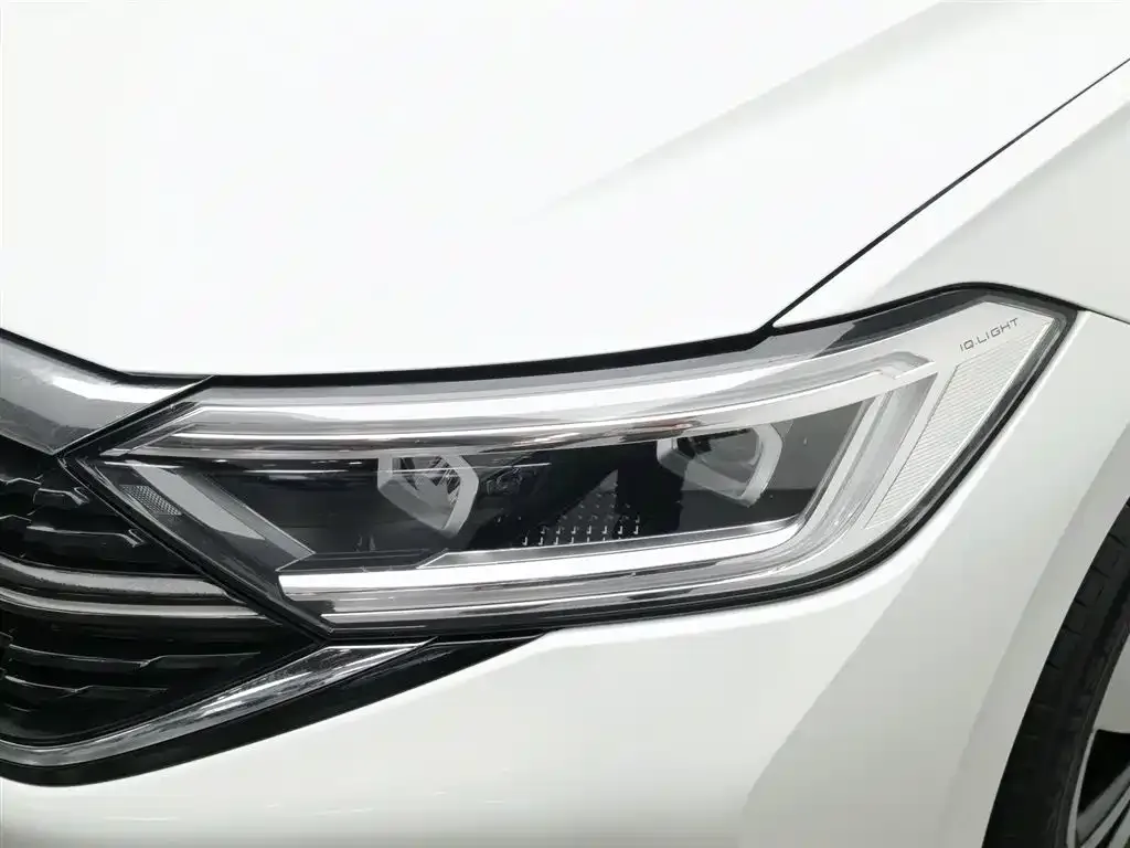 Volkswagen Sagitar 2023 из CN, фото 4