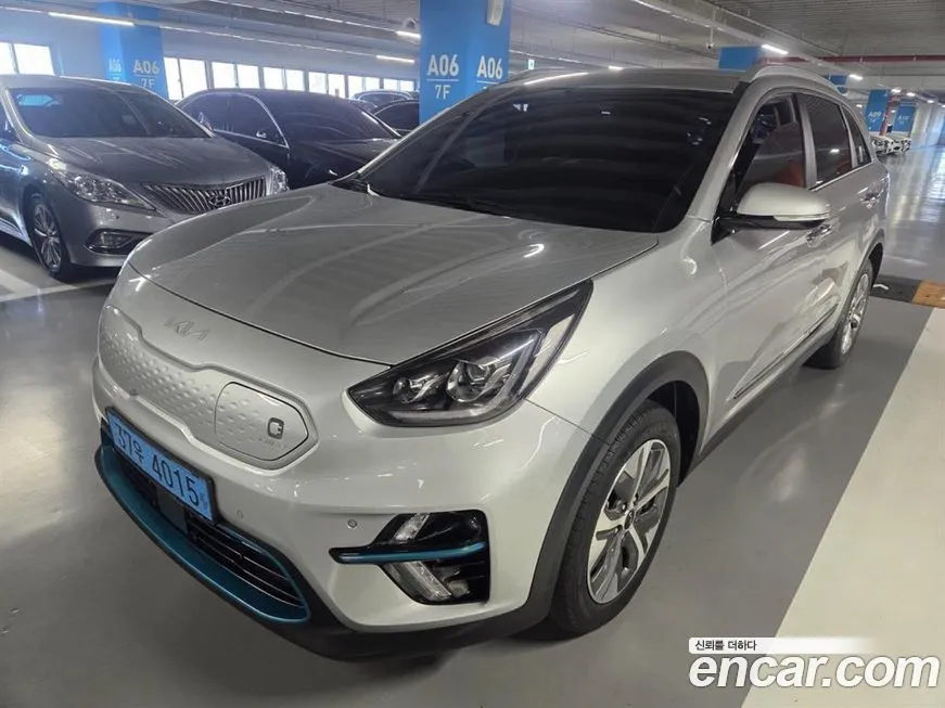 Kia Niro — фото 1
