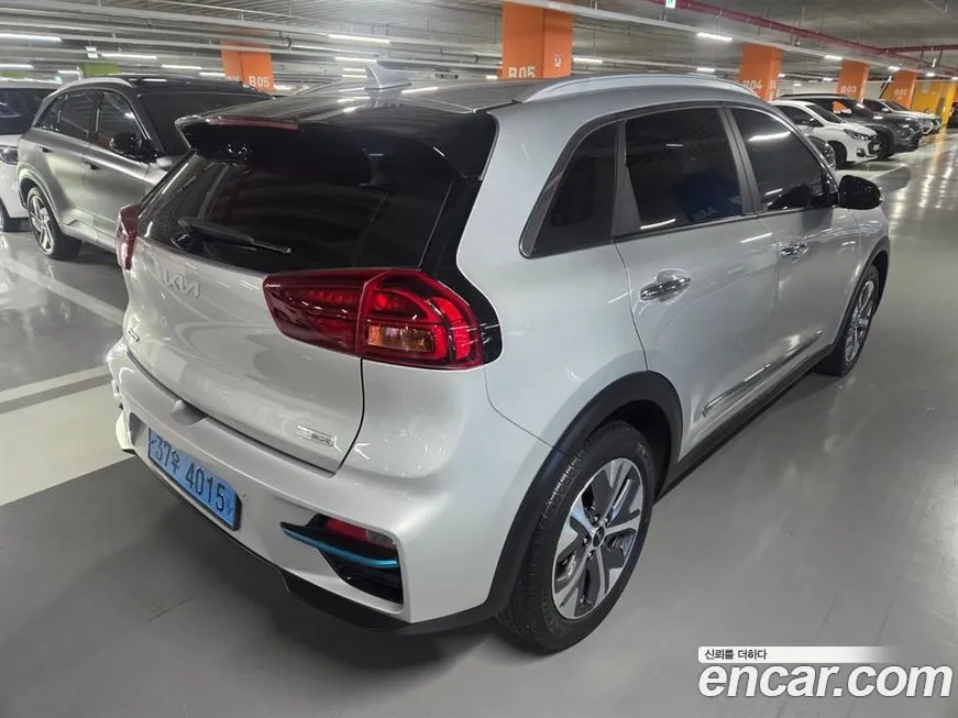 Kia Niro — фото 3