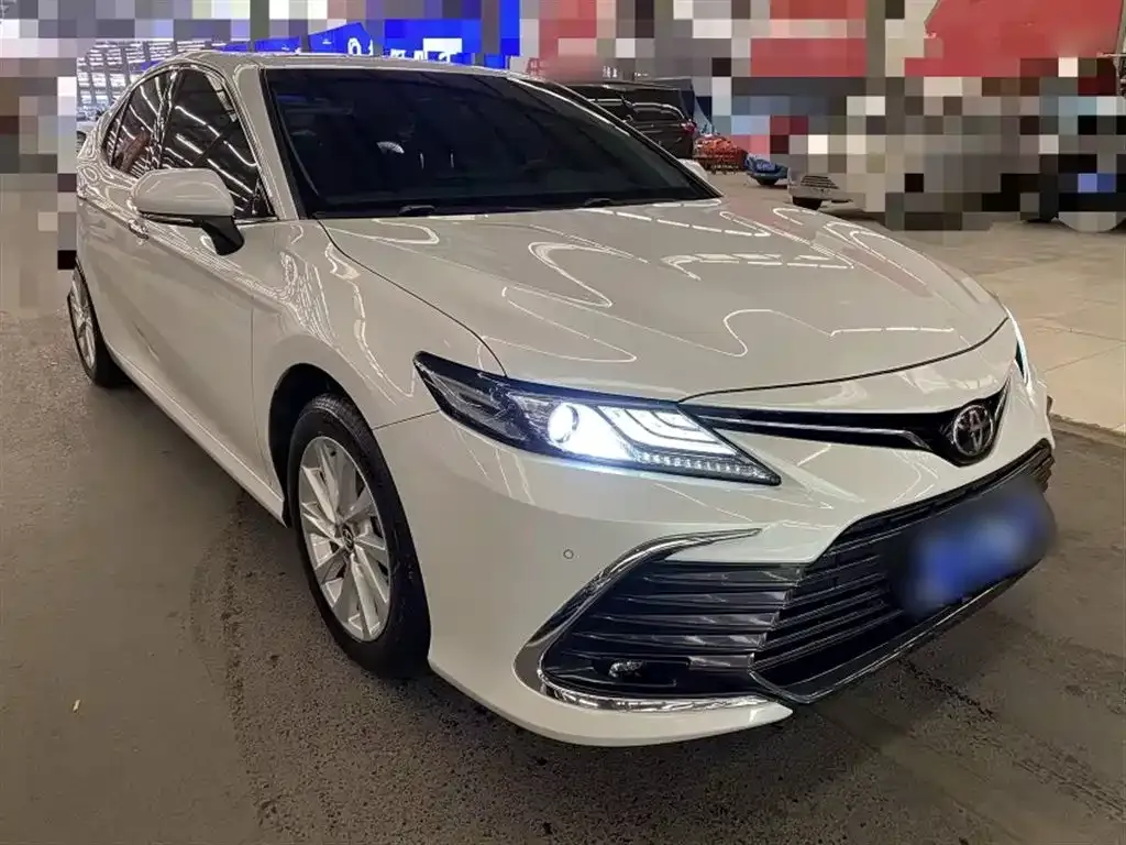 Toyota Camry 2023 из CN, фото 8