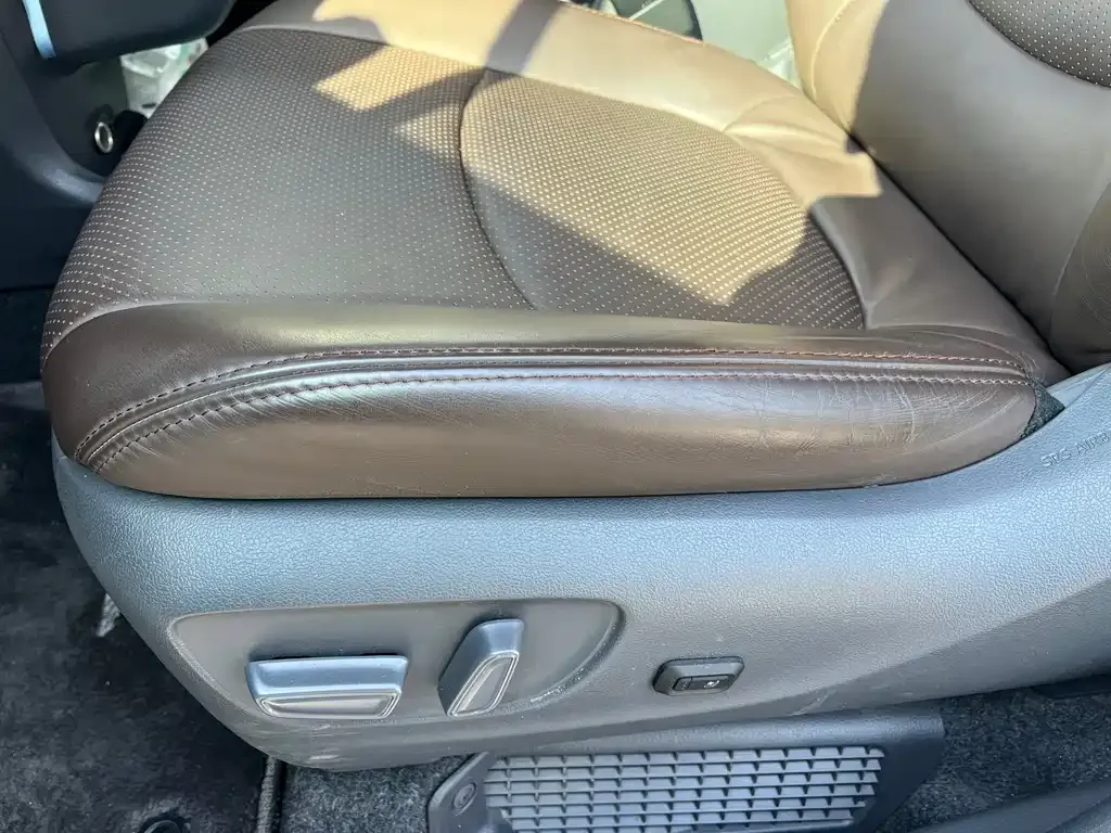 Toyota Sienna 2023 из CN, фото 10