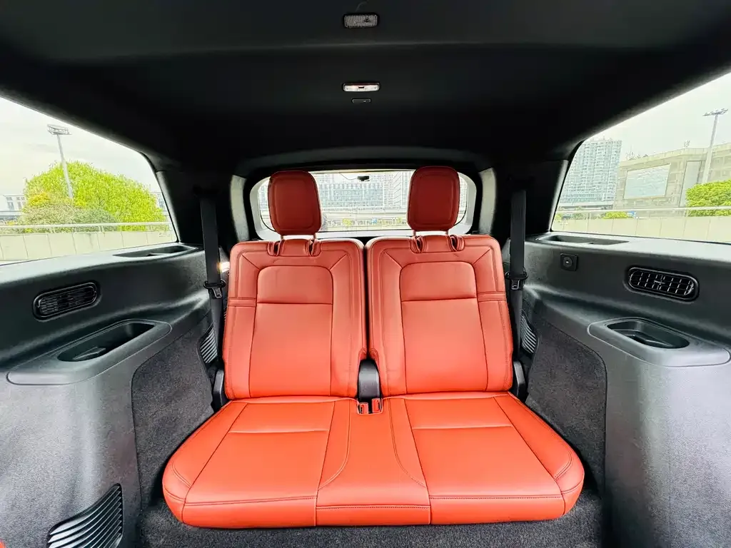 Lincoln Aviator 2024 из CN, фото 5