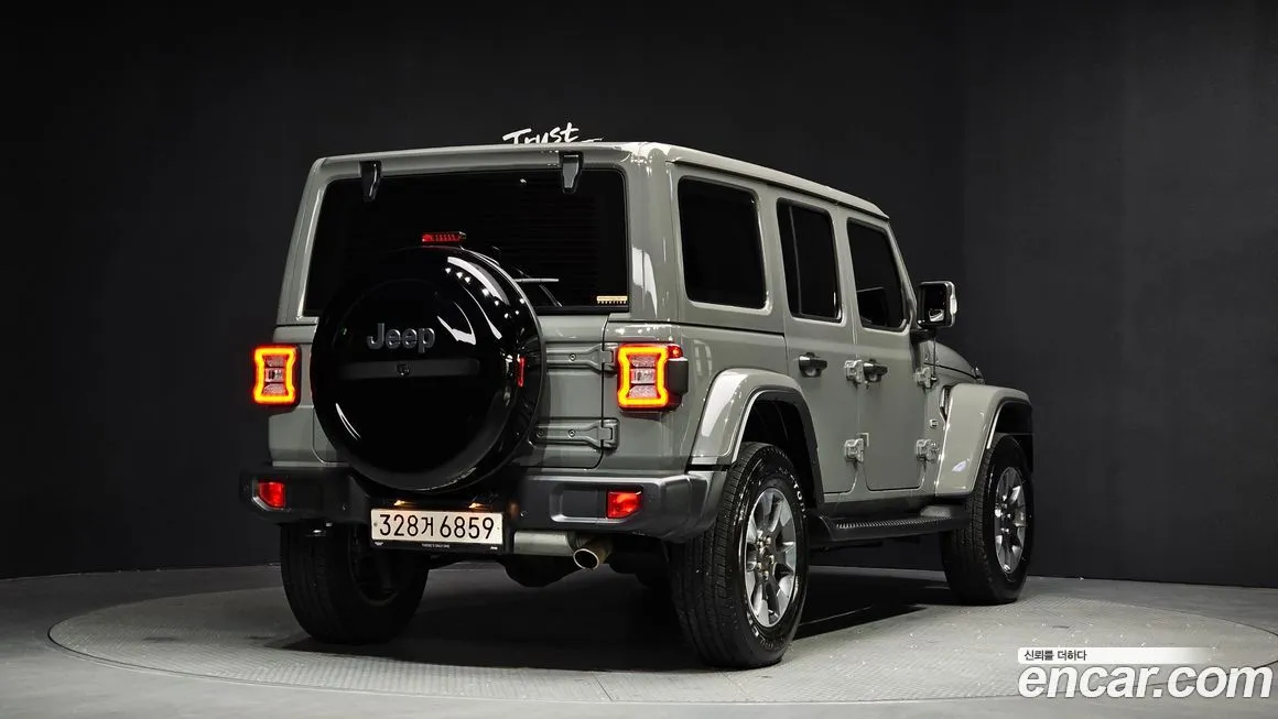 Jeep Wrangler 2022 из KR, фото 4