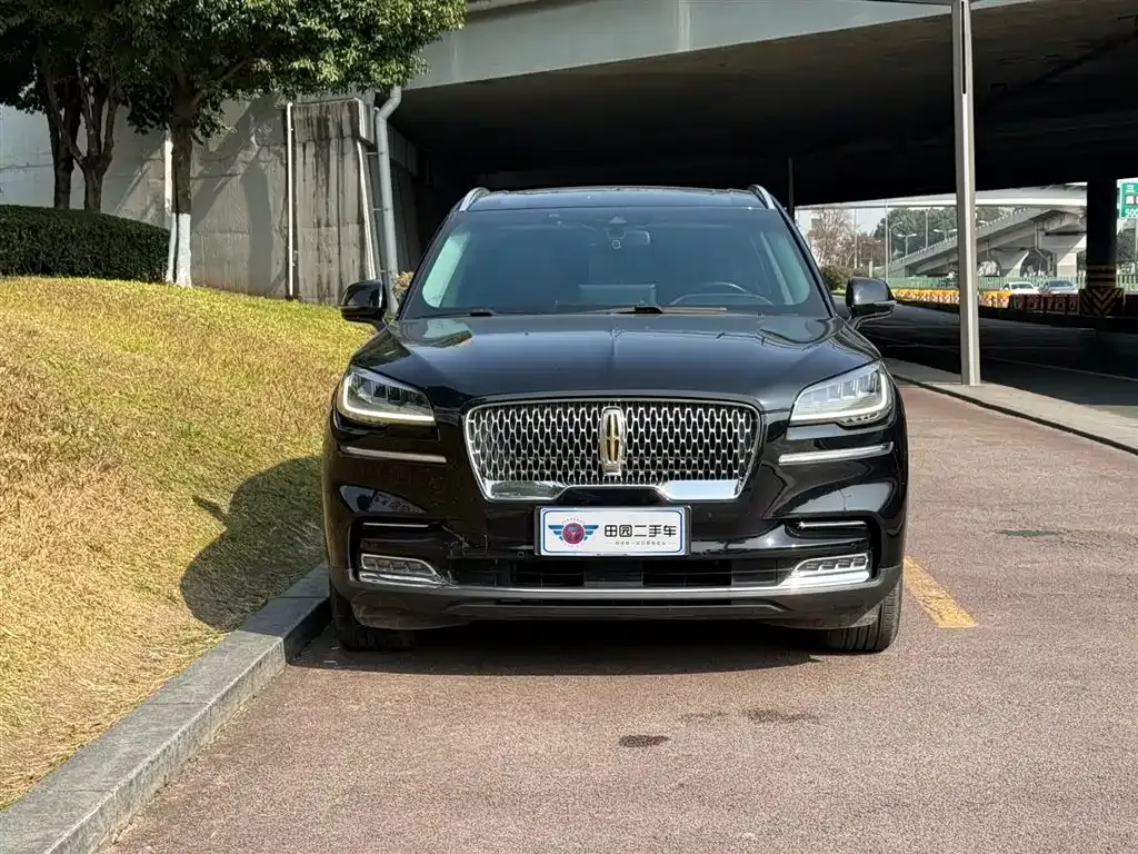 Lincoln Aviator 2021 из CN, фото 7