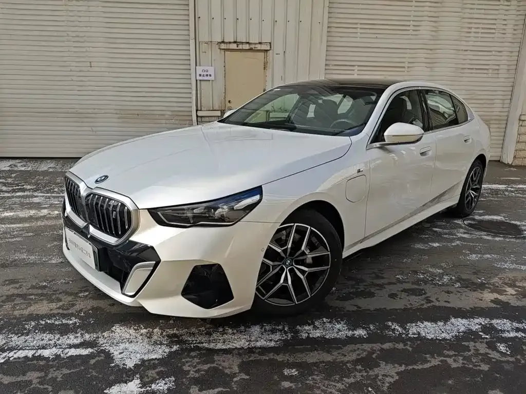 BMW i5 2025 из CN, фото 1