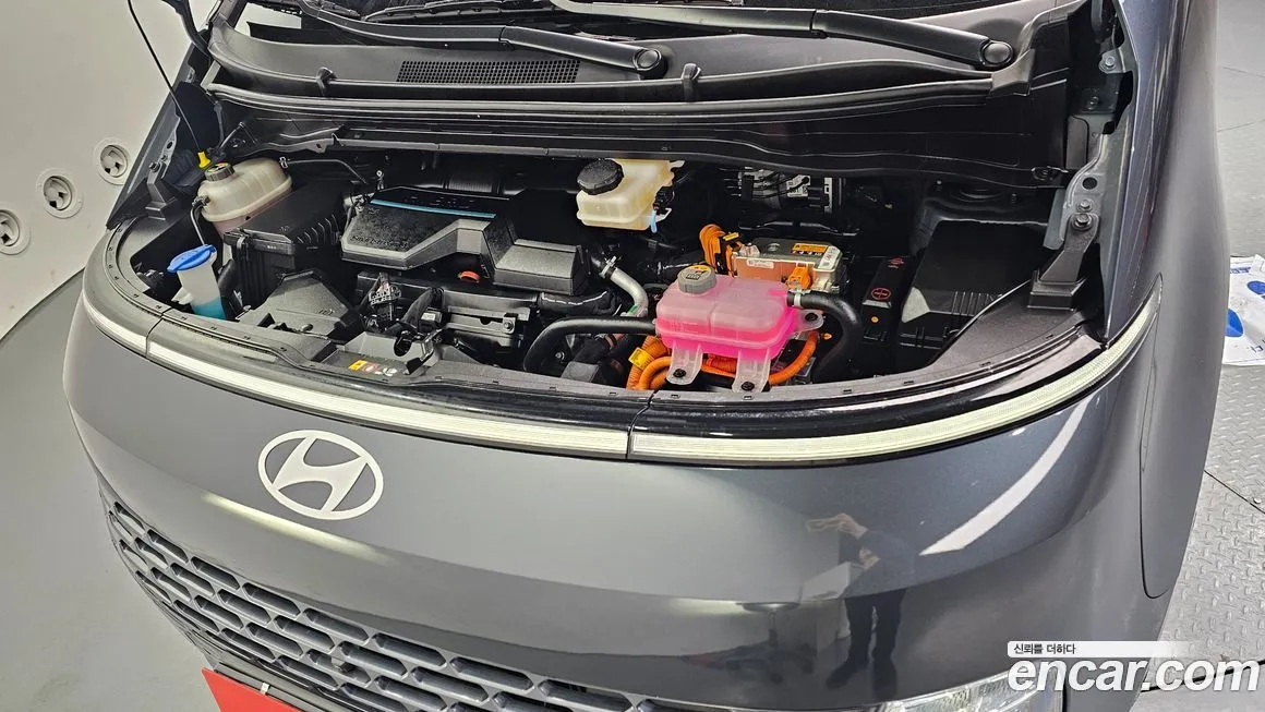 Hyundai Staria 2025 из KR, фото 9