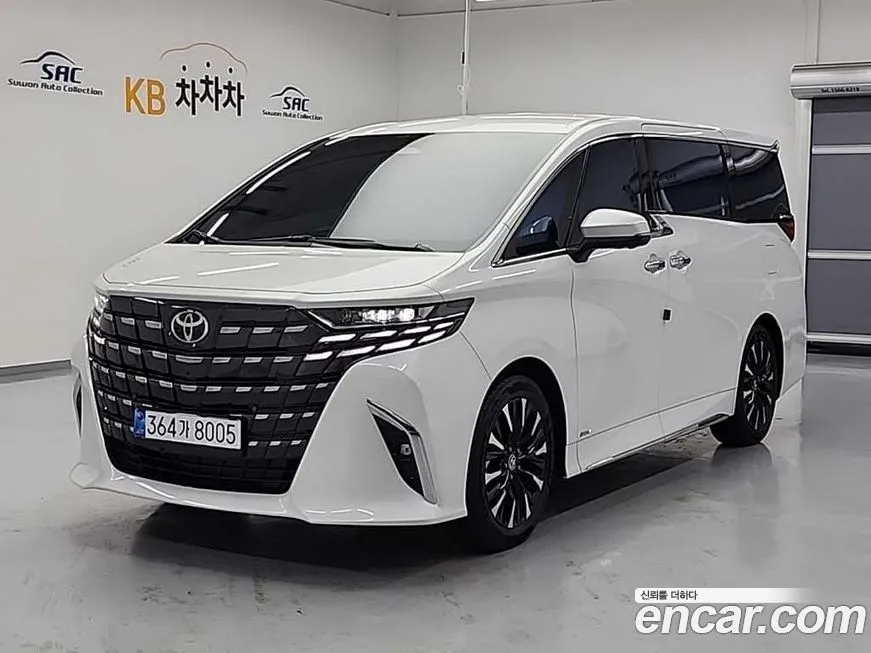 Toyota Alphard — фото 5