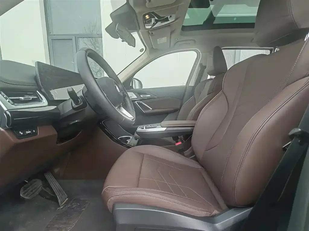 BMW X1 2024 из CN, фото 2