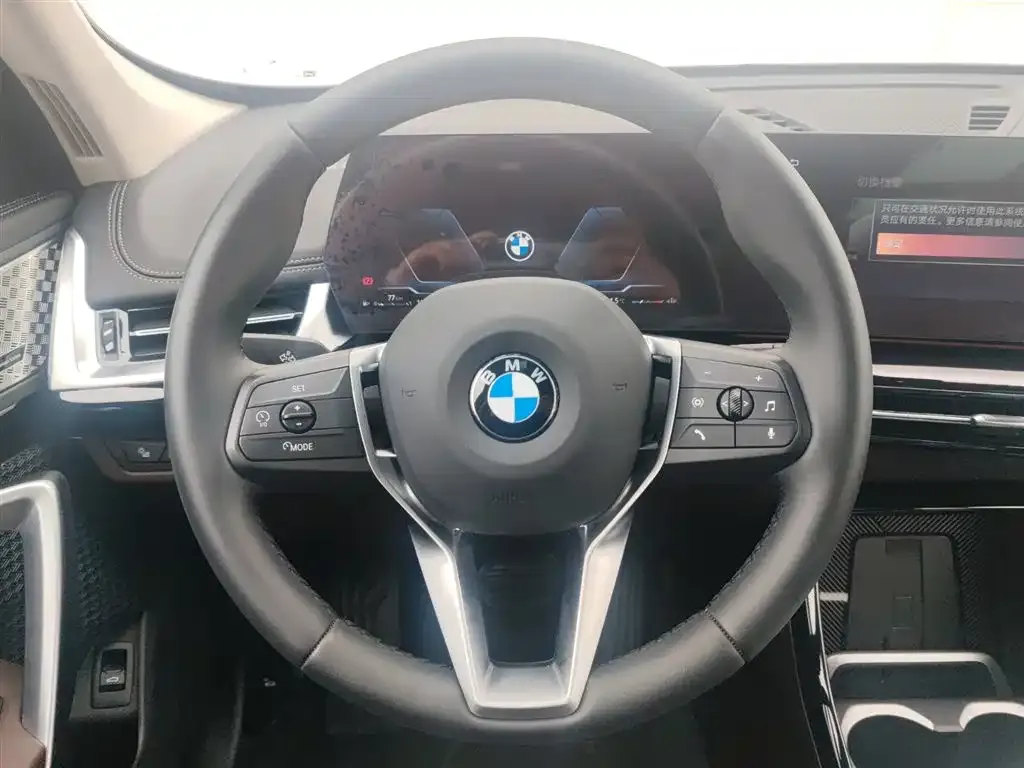 BMW X1 2024 из CN, фото 3