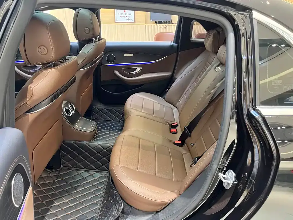Mercedes-Benz E-Class 2021 из CN, фото 8