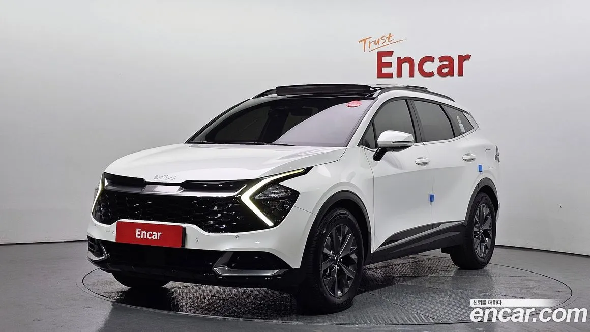 Kia Sportage — фото 1