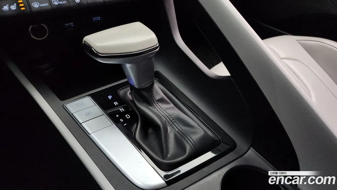 Hyundai AVANTE 2021 из KR, фото 6