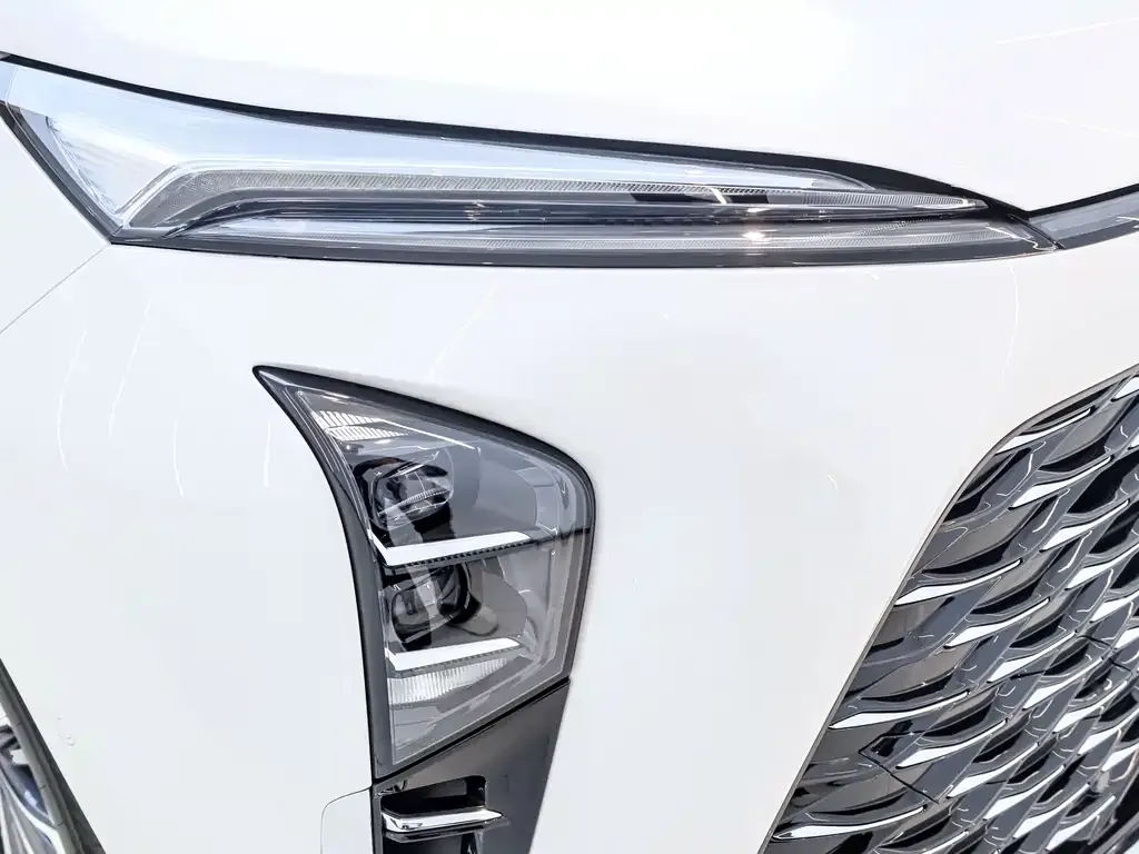 Buick GL8 Hybrid — фото 8