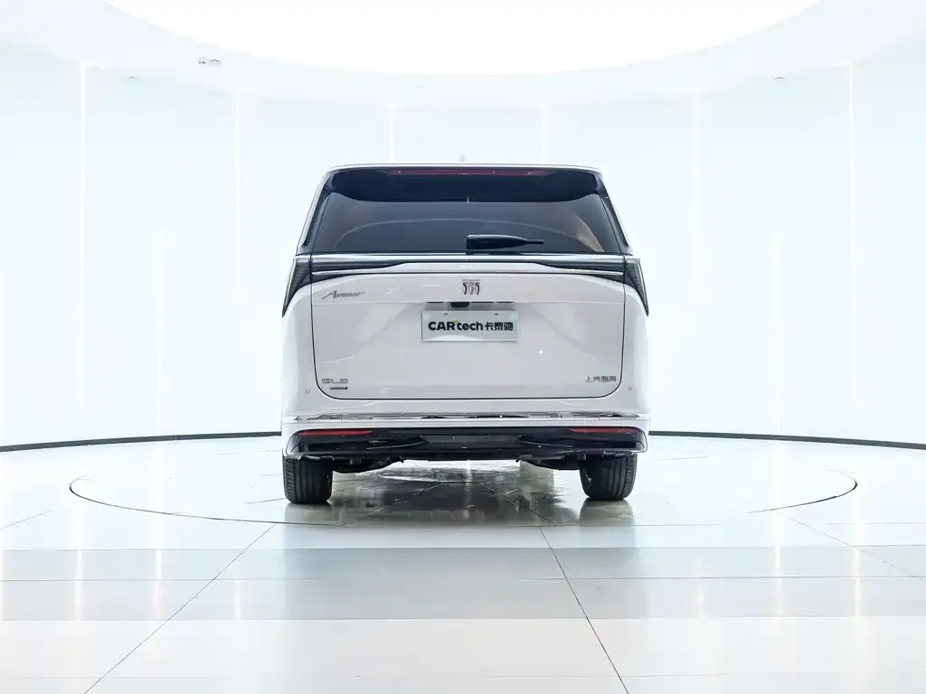 Buick GL8 Hybrid — фото 4