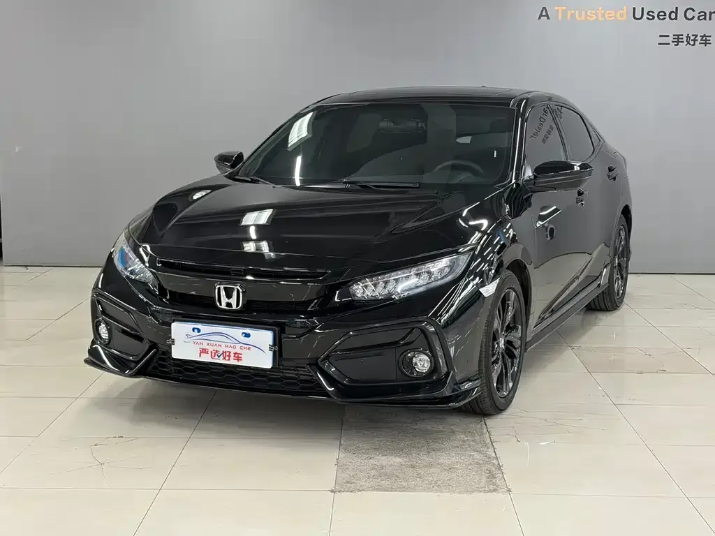 Honda Civic — фото 1