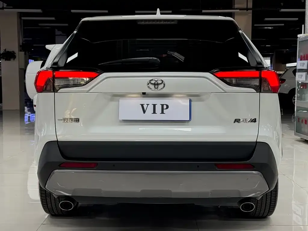 Toyota RAV4 2022 из CN, фото 5