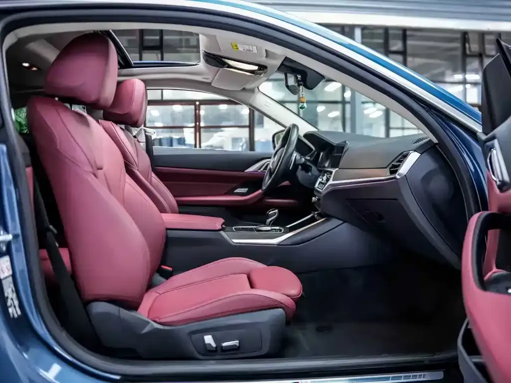 BMW 4 Series 2023 из CN, фото 4