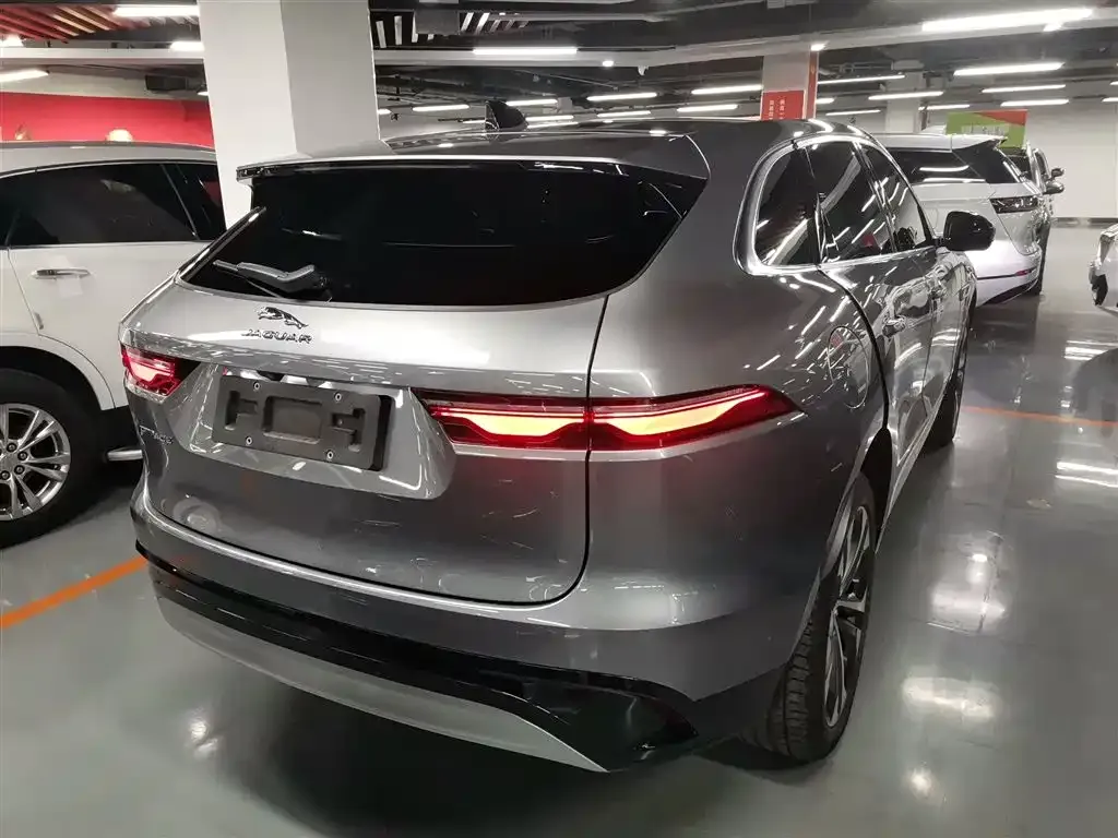 Jaguar F-PACE 2023 из CN, фото 4