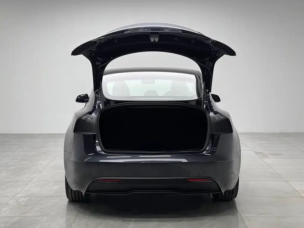 Tesla Model 3 2025 из CN, фото 7