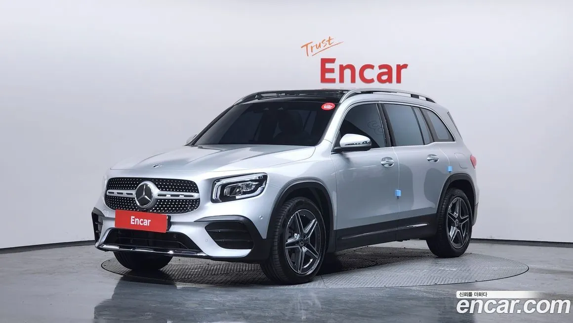 Mercedes-Benz GLB-Class — фото 1