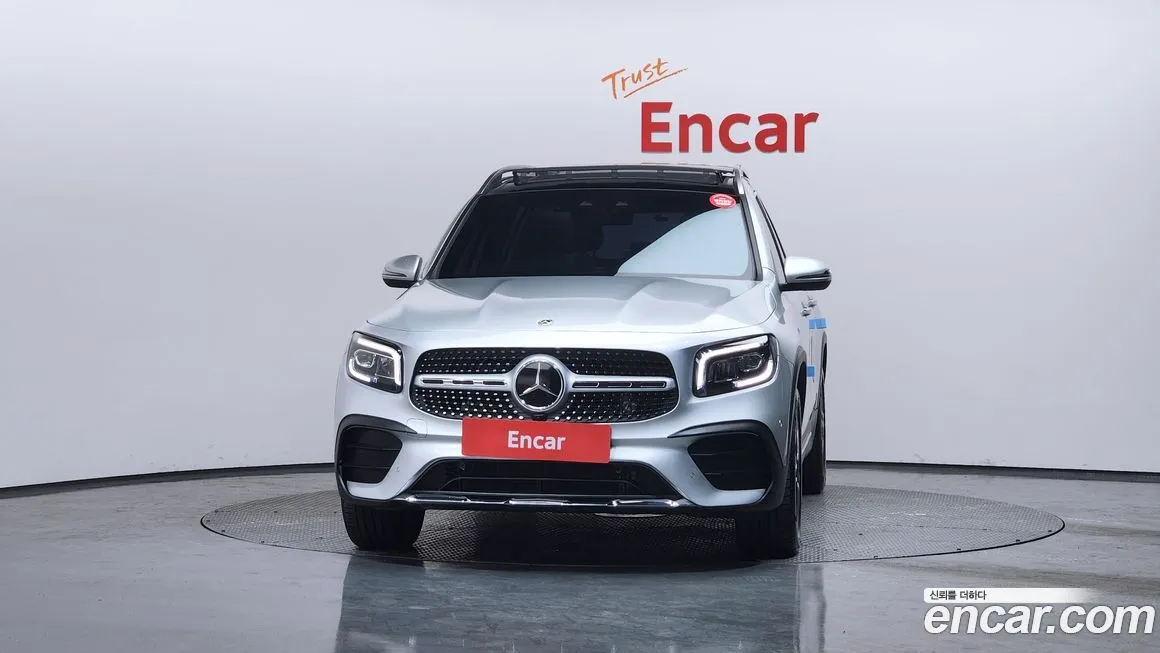Mercedes-Benz GLB-Class — фото 2