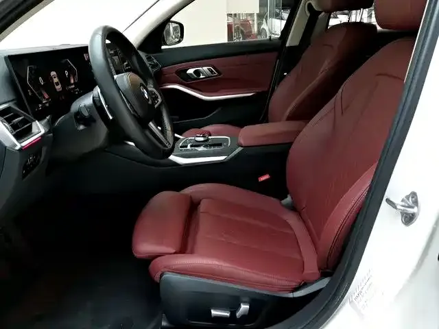 BMW 3 Series 2023 из CN, фото 6