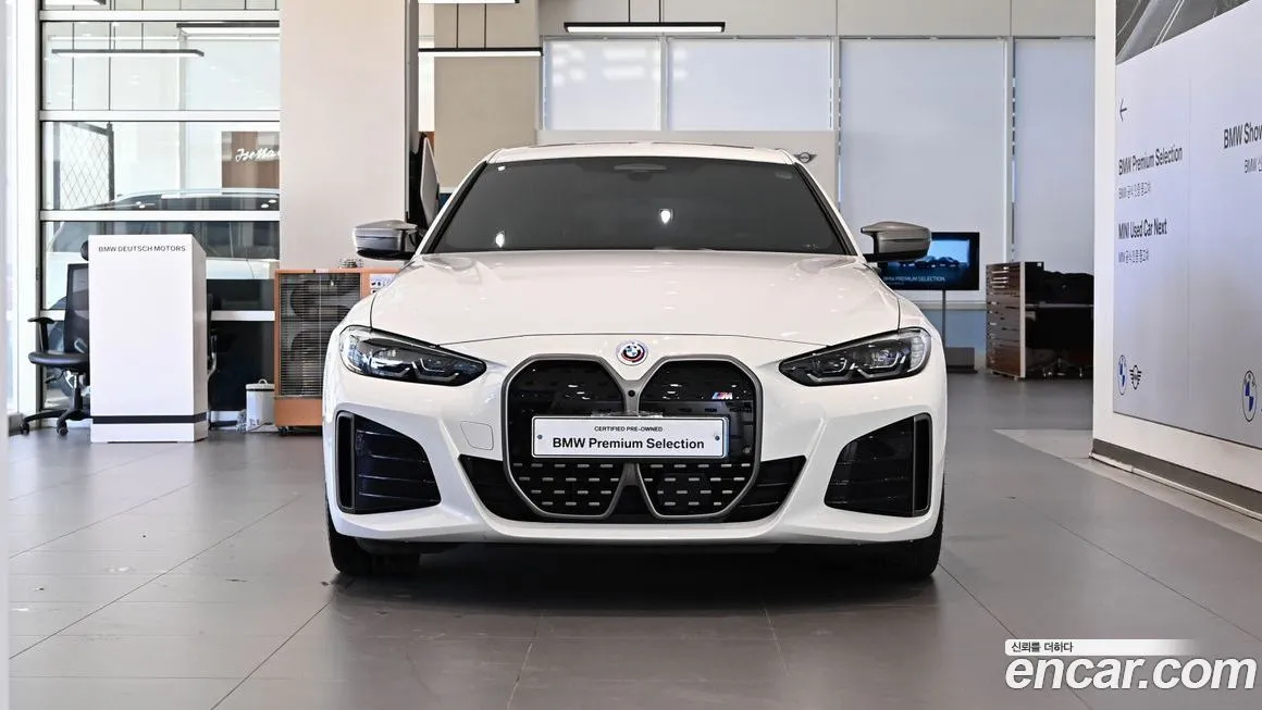 BMW i4 2023 из KR, фото 3