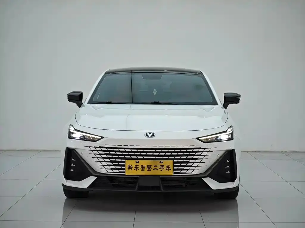Changan UNI-V 2023 из CN, фото 5