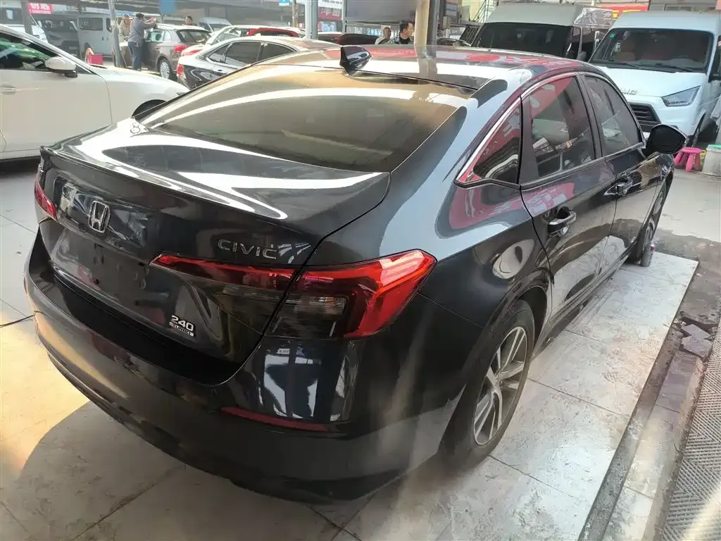 Honda Civic 2023 из CN, фото 7