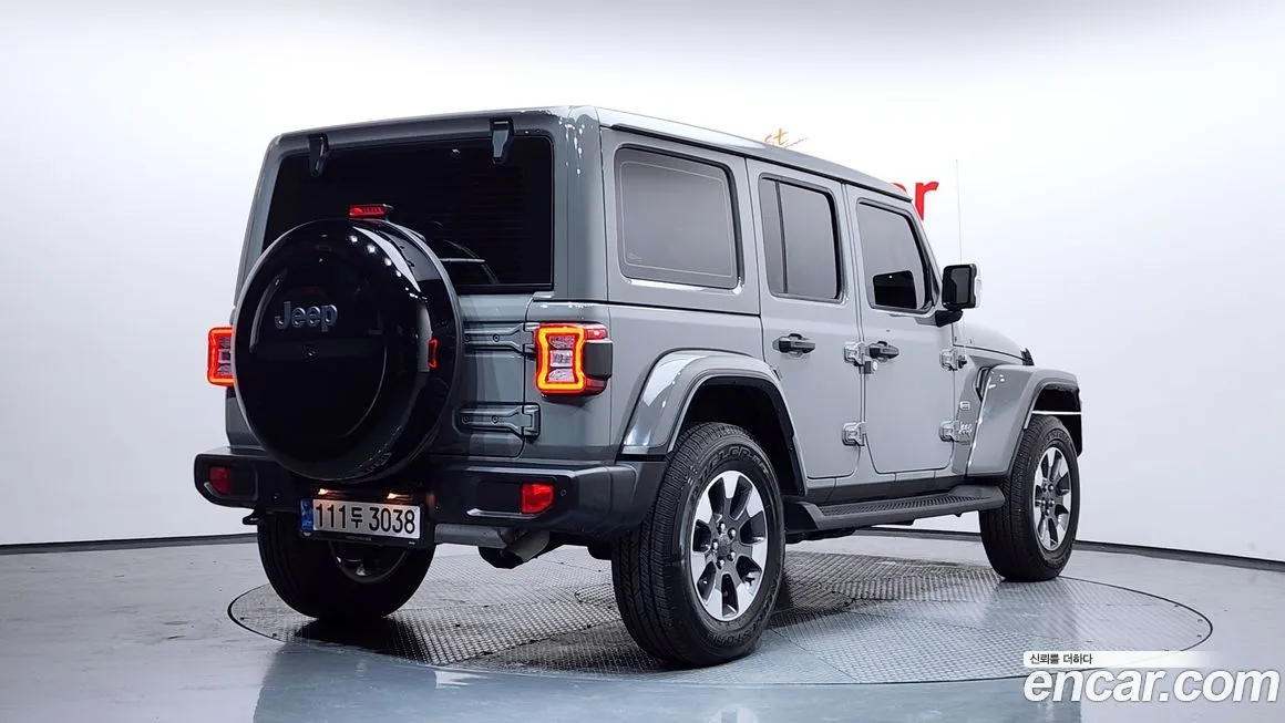 Jeep Wrangler 2022 из KR, фото 2
