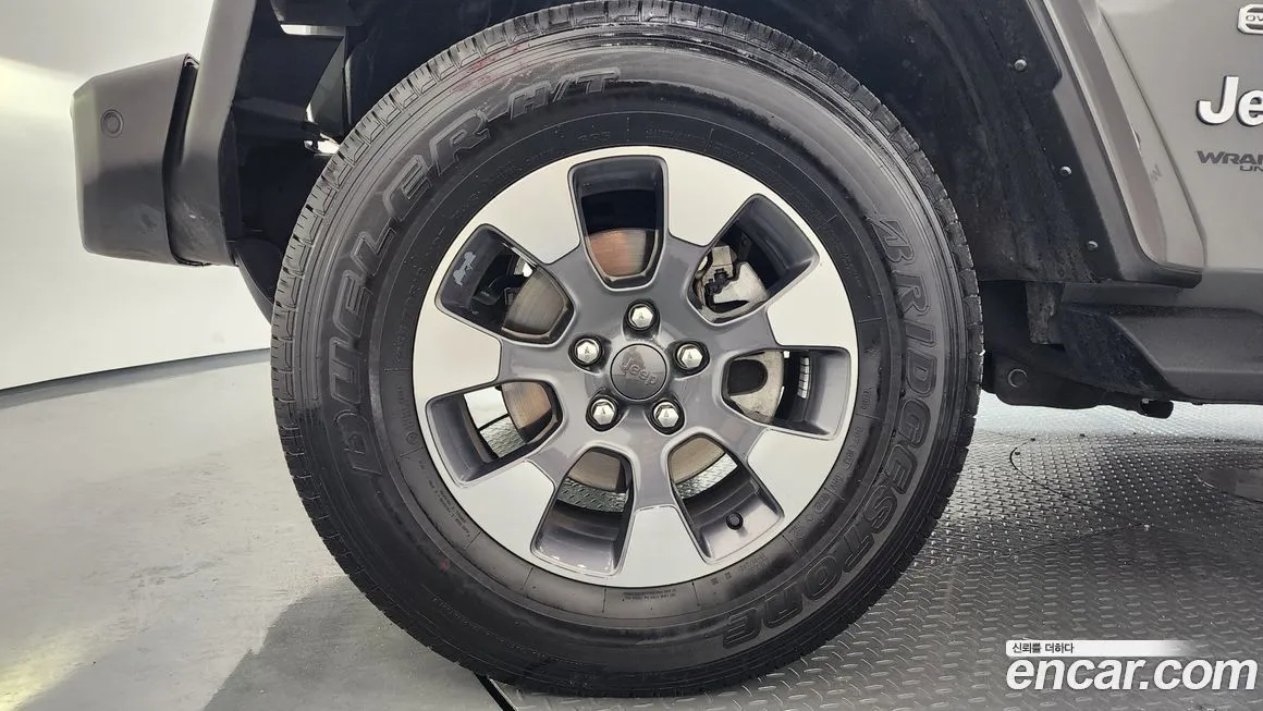 Jeep Wrangler 2022 из KR, фото 5