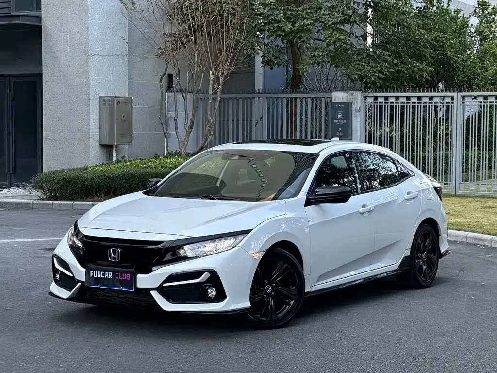 Honda Civic — фото 1