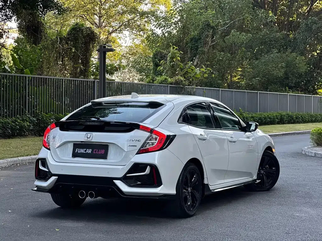Honda Civic — фото 3