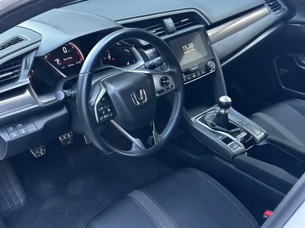 Honda Civic — фото 7