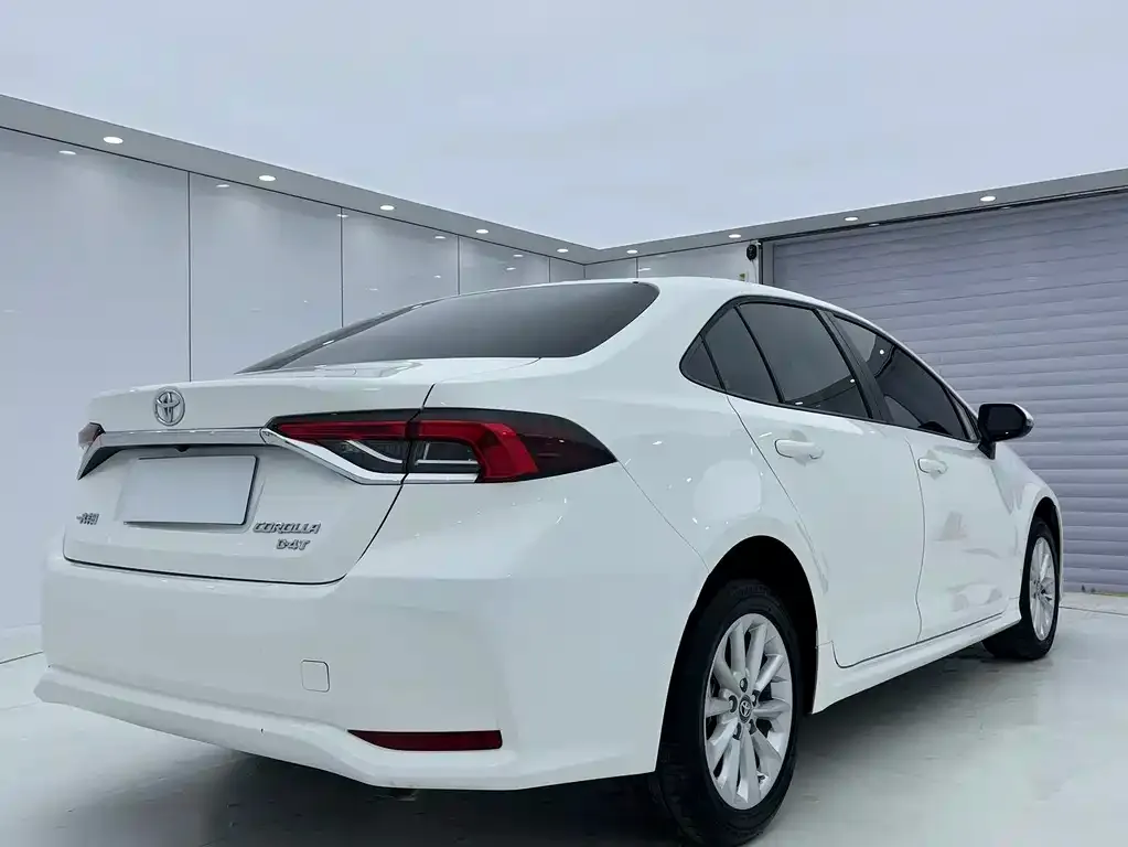 Toyota Corolla 2021 из CN, фото 7