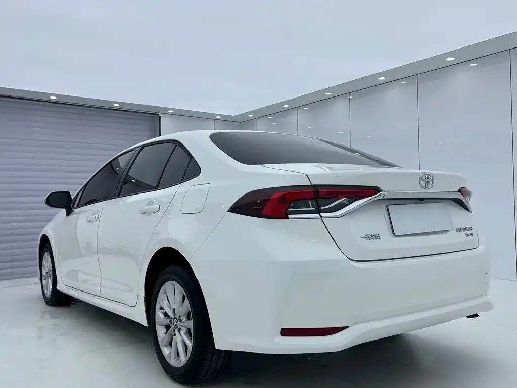 Toyota Corolla 2021 из CN, фото 9