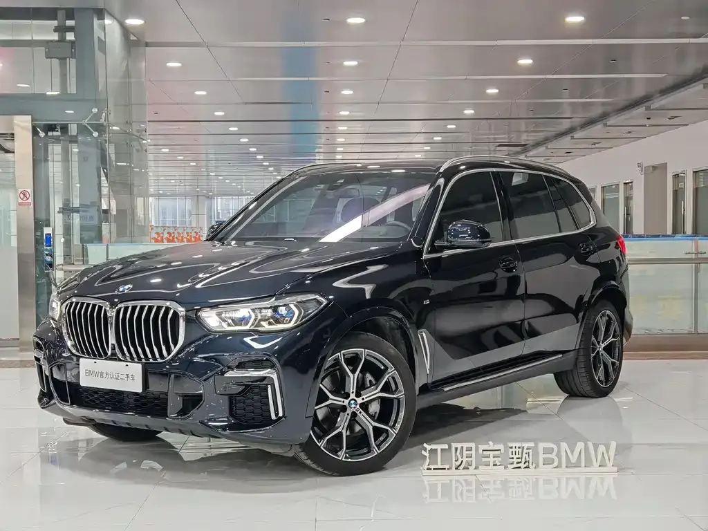 BMW X5 — фото 1