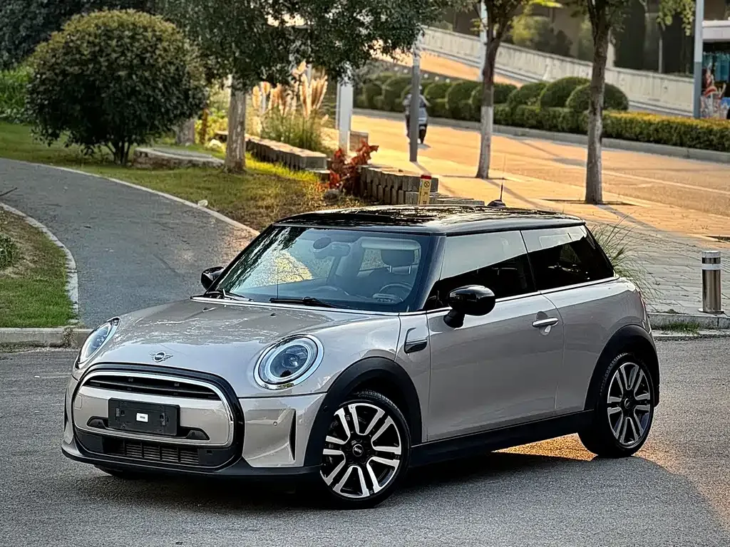 MINI Cooper (3-door) 2021 из CN, фото 1
