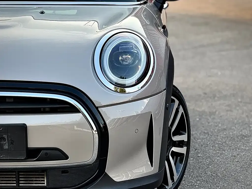 MINI Cooper (3-door) 2021 из CN, фото 2