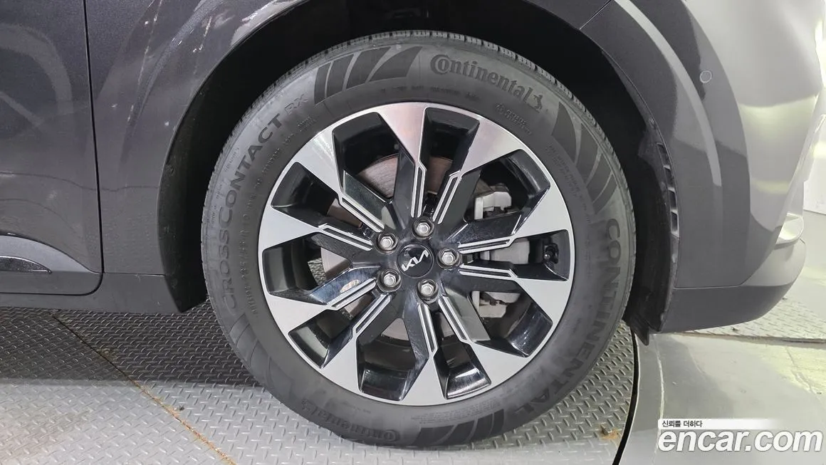 [object Object] Canival 2023 из KR, фото 5